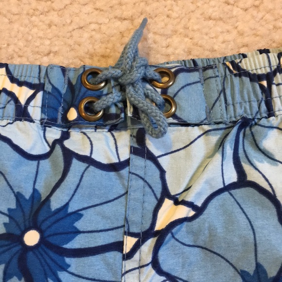 NWT Gap swim shorts - Picture 2 of 7